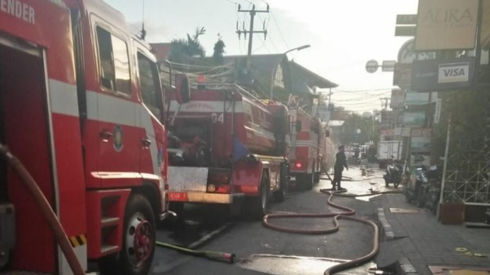 The Seminyak branch of Earth Cafe & Market was destroyed by a fire yesterday evening. Photo: BPBD Badung