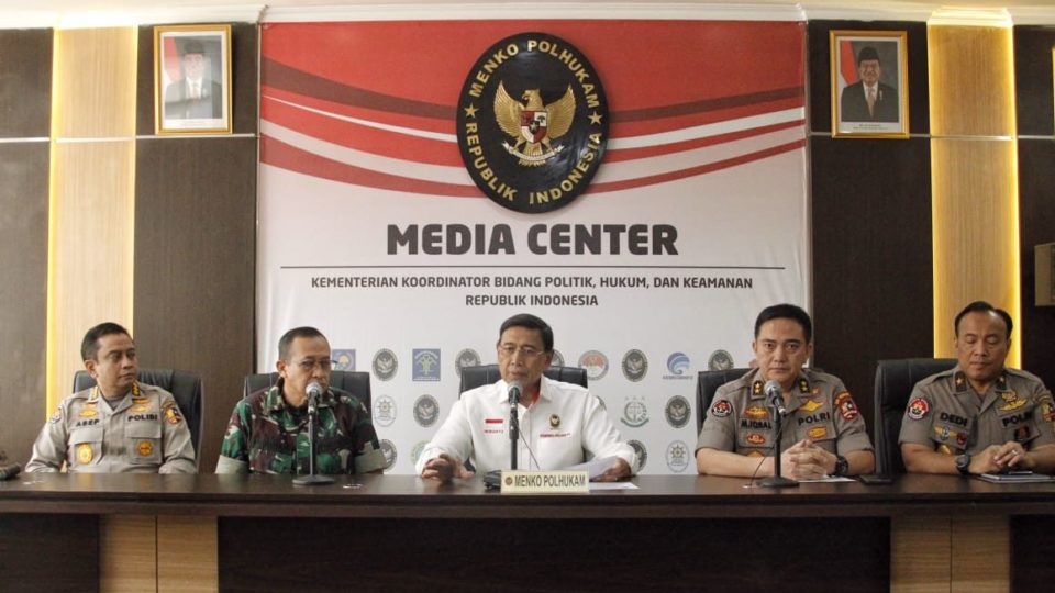 Coordinating Minister for Political, Legal and Security Affairs Wiranto said the Indonesian government has blocked access to social media platforms in certain areas of the country on Wednesday. Photo: Coordinating Ministry for Political, Legal and Security Affairs.