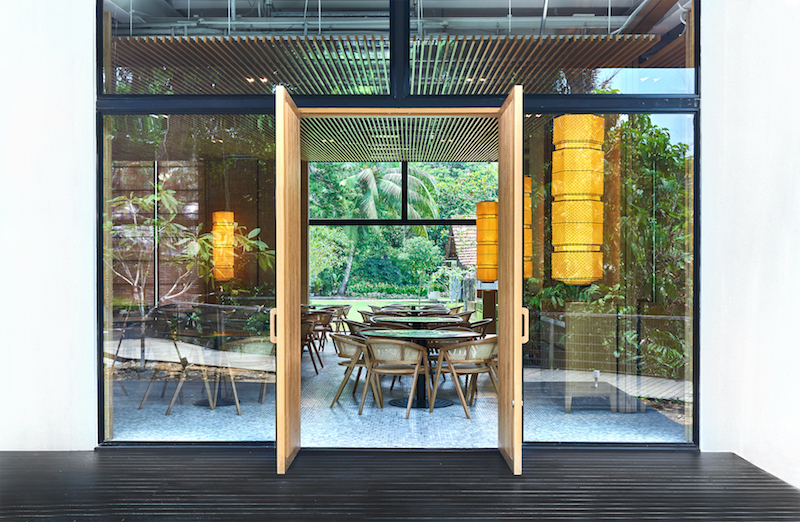 The outdoor wooden deck. Photo: Min Jiang