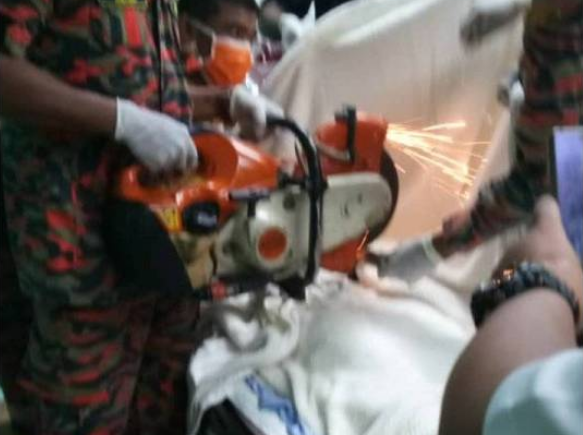 via Fire and Rescue/Sinar Harian