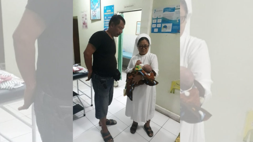 Police say the infant, estimated to have been three days old when found, weighs 3kg. Photo: Humas Polda Bali / Facebook