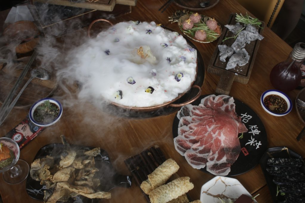 Mother's Day hotpot at Drunken Pot. Photo by Vicky Wong.