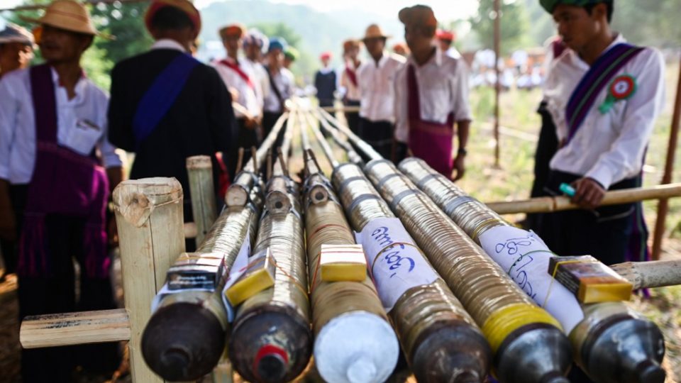 In this picture taken on April 29, 2019, Pa’O ethnic people prepare homemade rockets for launching during a festival in Nantar, Shan state. (Photo by Ye Aung Thu / AFP)