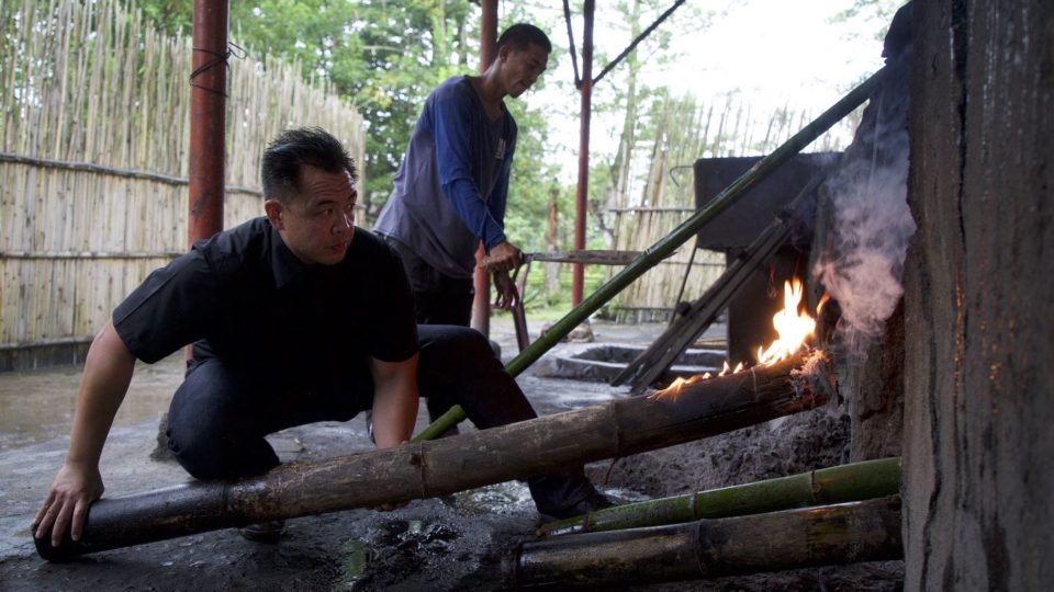 Filipino-American Chef Johneric Concordia in Palawan. Photo: Discovery Channel