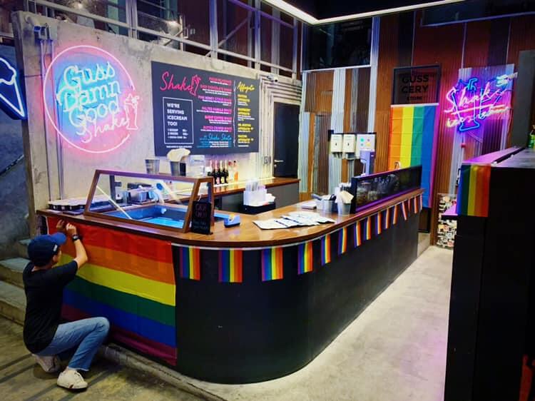 Photo: Guss Damn Good / FB