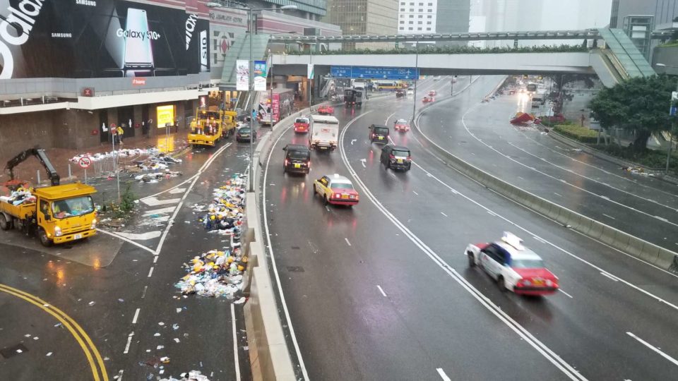 Things returned to a semblance of normalcy on Harcourt Road in Admiralty this morning, a day after the thoroughfare was occupied by tens of thousands of protesters. Photo by Vicky Wong.