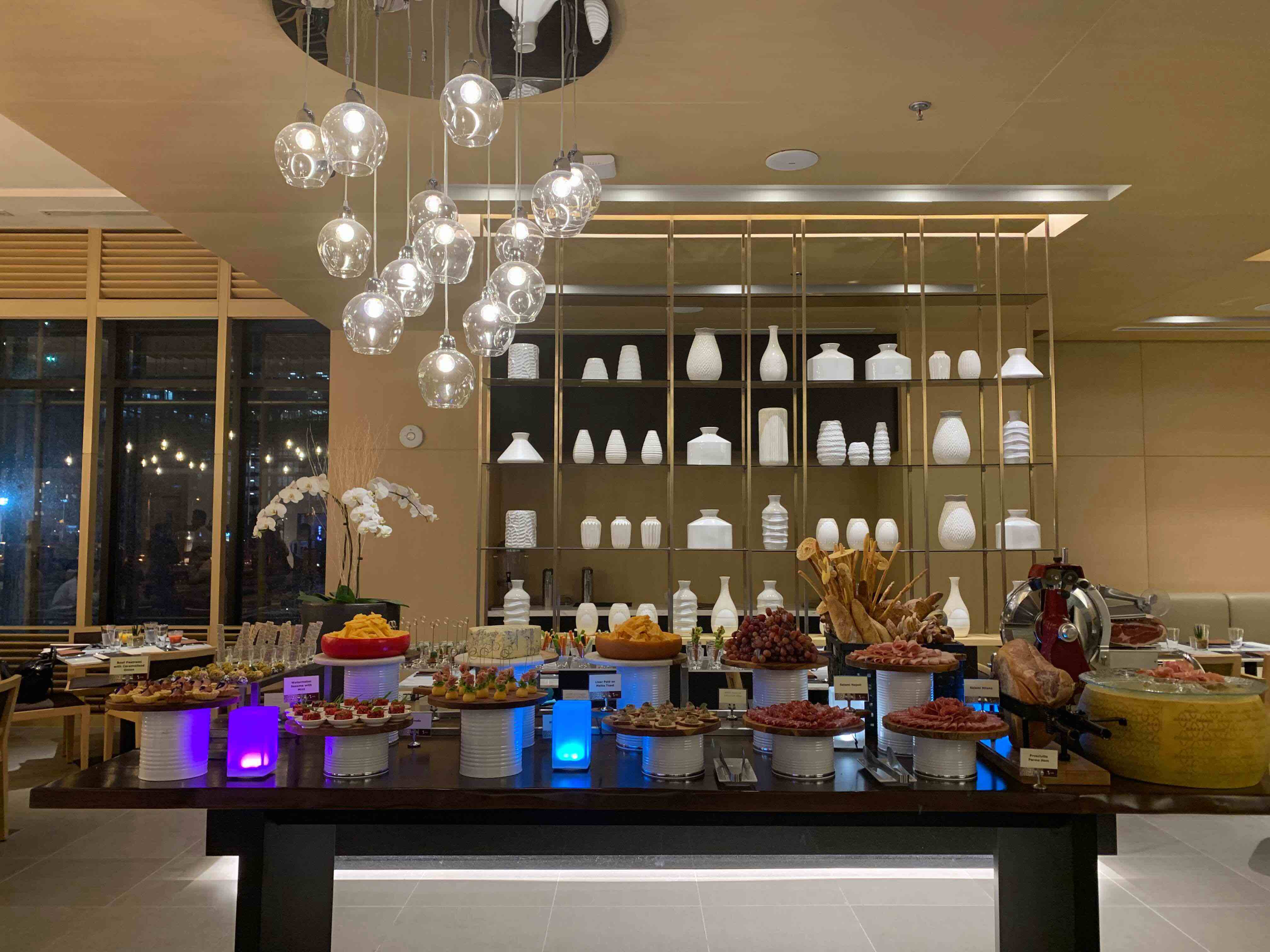 The charcuterie table (Photo: Therese Reyes/Coconuts)