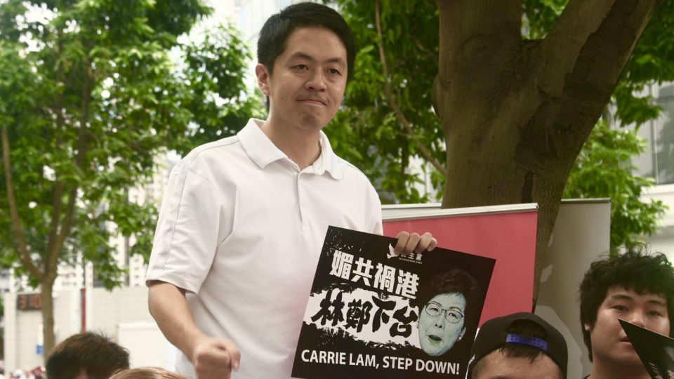 Ted Hui greeting protesters taking part in the anti-extradition bill march on June 9, 2019. Photo by Vicky Wong.