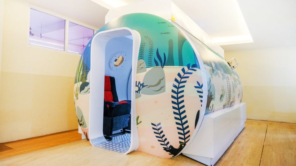 The hyperbaric chamber at Hperbaric & Diving Medicine Center in Saba, Gianyar. (Photo : Kasih Ibu Hospital) 
