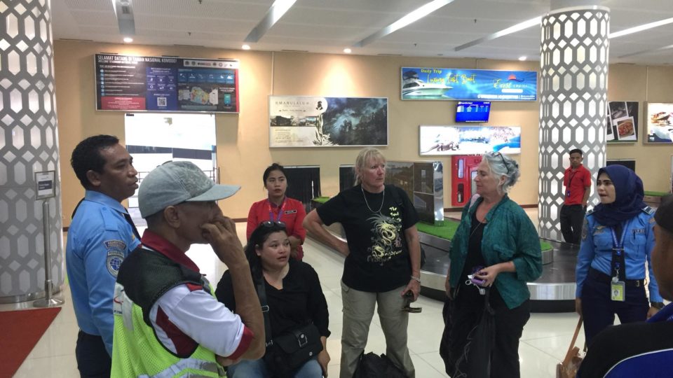 Shinta Utami shared her unpleasant experience with Wings Air on Facebook. Photo: Shinta Utami / Facebook