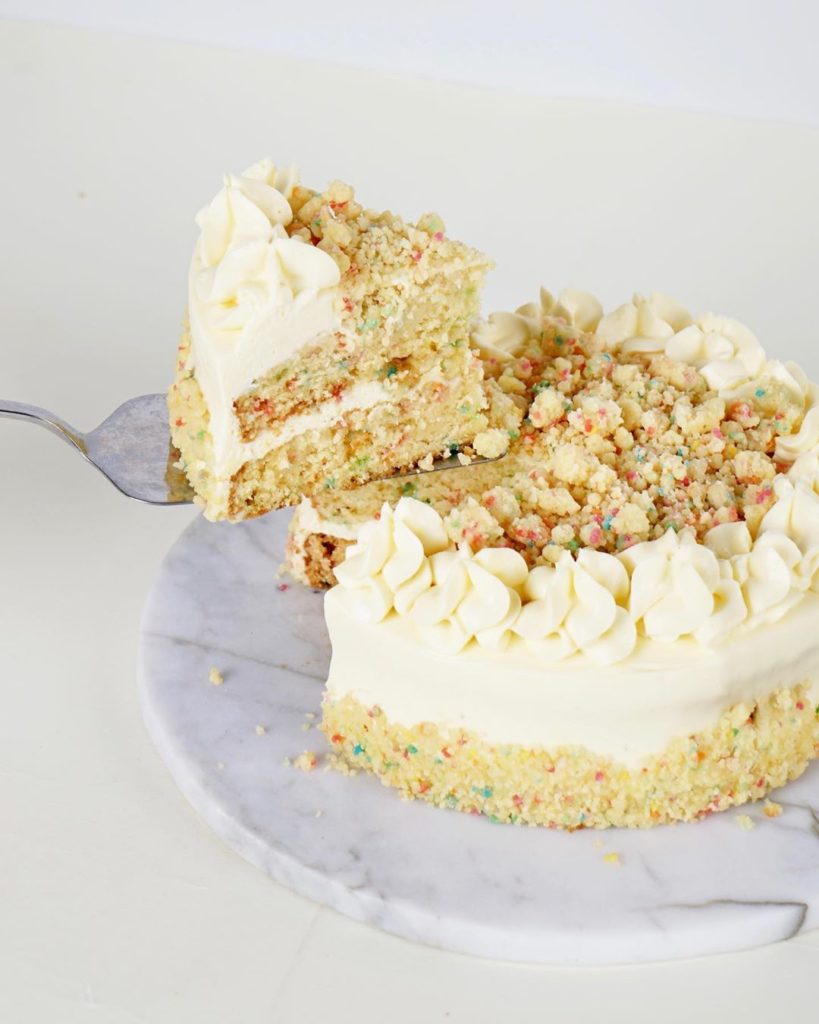 Dulcet Pattiserie's Belated Birthday Cake. Photo: Instagram/@dulcetpattiserie