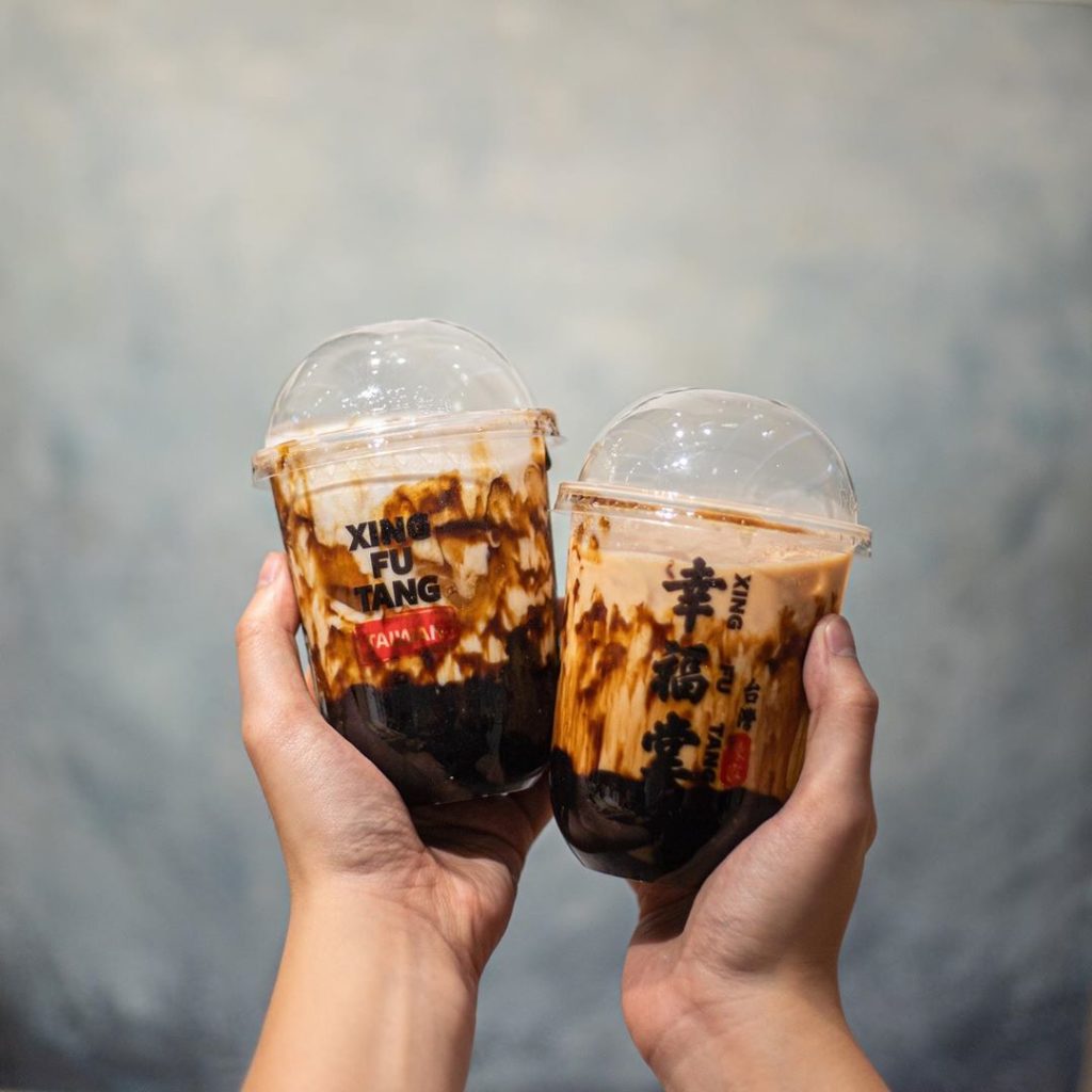 Xing Fu Tang's Brown Sugar Boba Milk and Brown Sugar Boba Milk Tea. Photo: Instagram/@xingfutang_indonesia