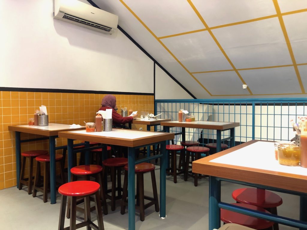 The upstairs dining area at Wo Ai Mie.