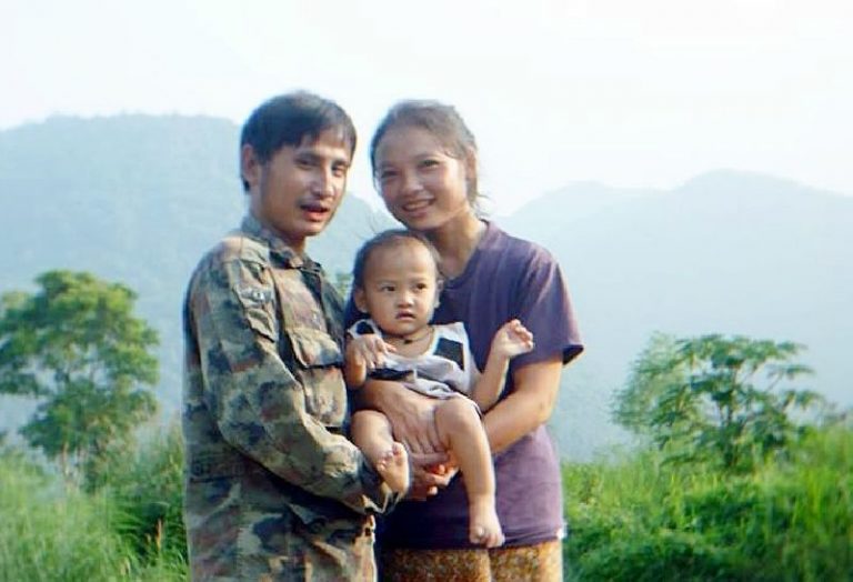 Porlajee ‘Billy’ Rackchongcharoen, his child and wife Pinnapha Phrueksapan prior to his 2014 disappearance. Photo: Pinnapha Phrueksapan