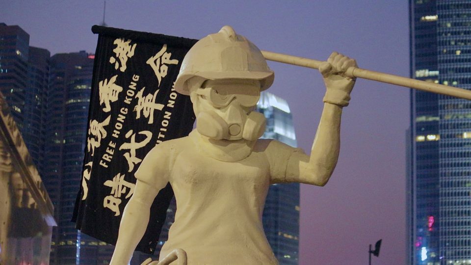 Lady Liberty Hong Kong at a Tamar Park rally commemorating the fifth anniversary of the Umbrella Movement. Photo by Vicky Wong.