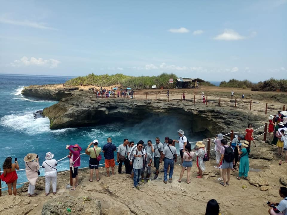 The guard rails are put up on the most dangerous spots, police say. Photo: Polsek Nusa Penida