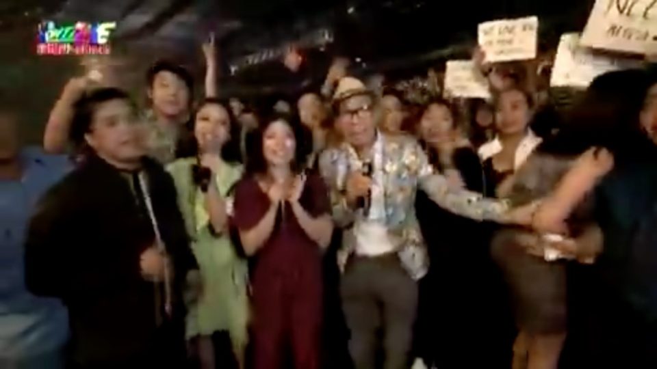 Photo: Screenshot from “It’s Showtime”