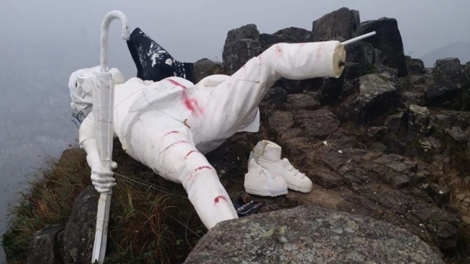 Lady Liberty Hong Kong, a four meter-tall statue made by protesters, has been found toppled and vandalized, one day after protesters carried it to the top of Lion Rock as its final resting place. Photo via Facebook/潘小濤.