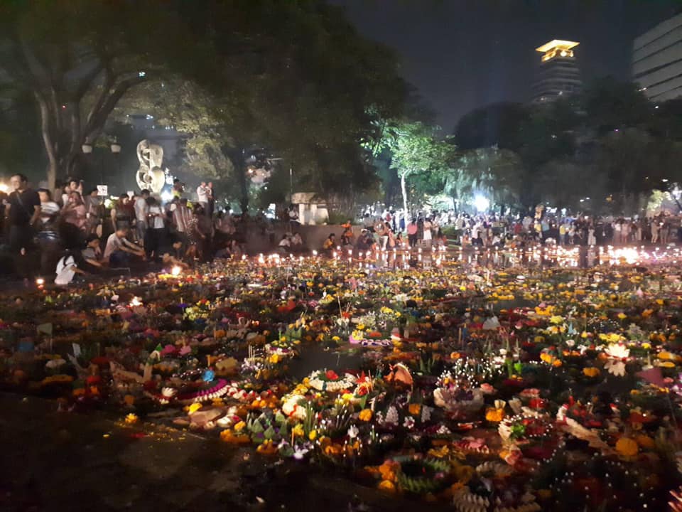 Loy Krathong festivities Monday night. Photo: Office of the Environment / Facebook