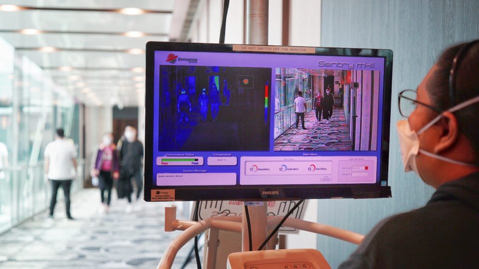 Thermal scanning of passengers at Singapore’s Changi Airport. Photo: Changi Airport/Facebook