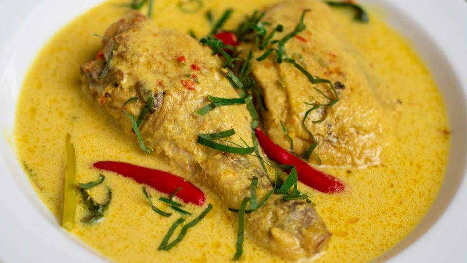 via YouTube — Representation purposes only, y’all. This looks SEDAP! 