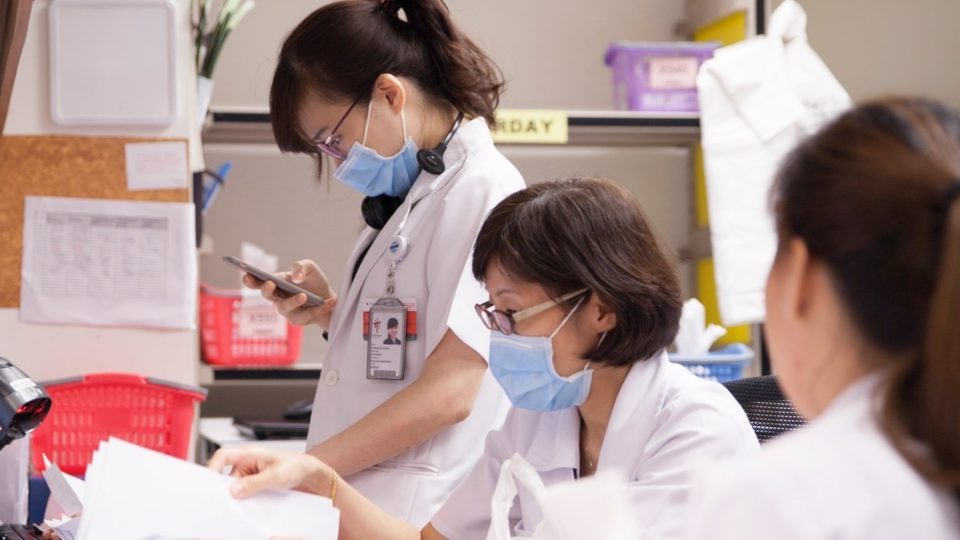 Medical workers in Singapore. Photo: Health Ministry/Facebook