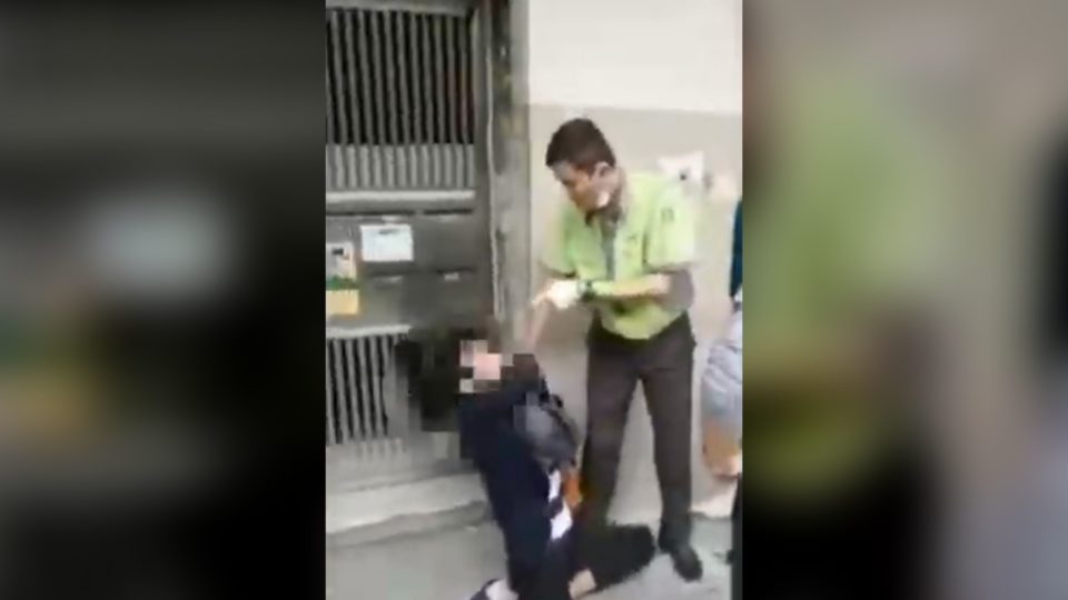 A bus driver chastises a passenger accused of spitting on him during a fare dispute over the weekend. Screengrab via YouTube.