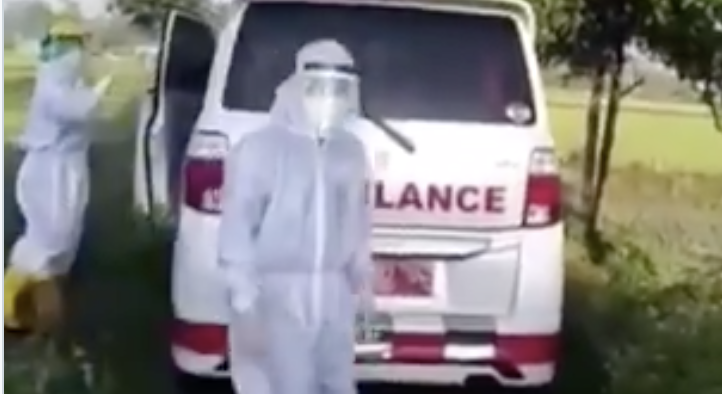 Screengrab taken from a video from when SL was picked up by an ambulance. Screengrab: Twitter