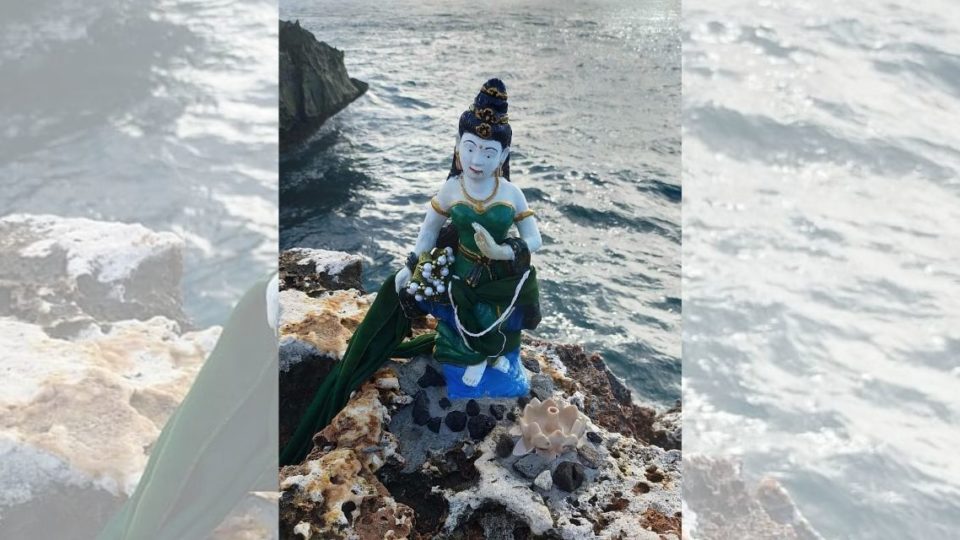 The statue of Nyi Roro Kidul was found at the Waterblow tourist attraction in Nusa Dua. Screengrab: Instagram / Info Badung