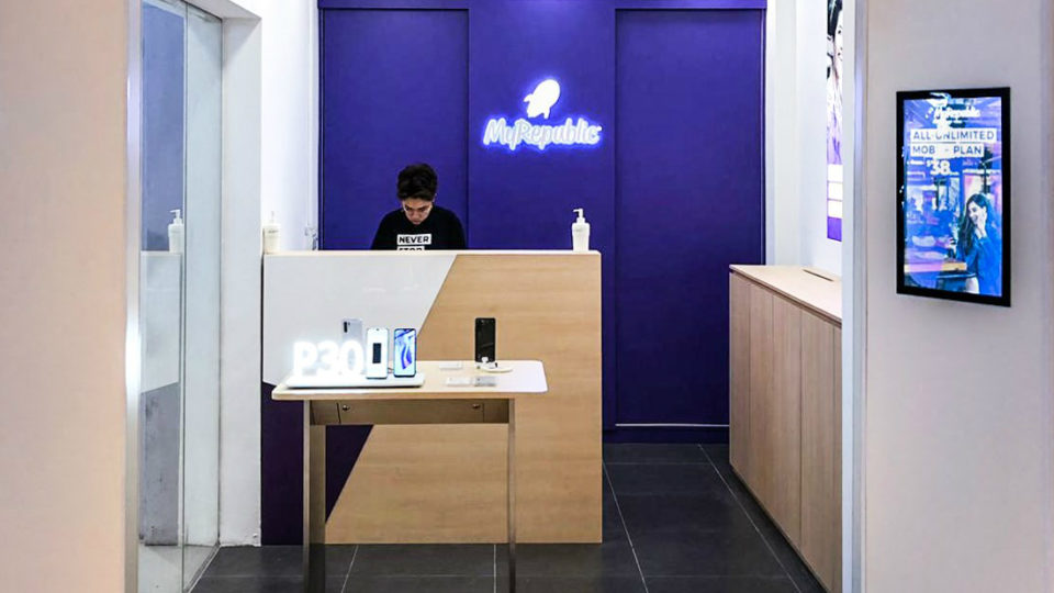 A MyRepublic outlet in Lot1. Photo: MyRepublic/Facebook