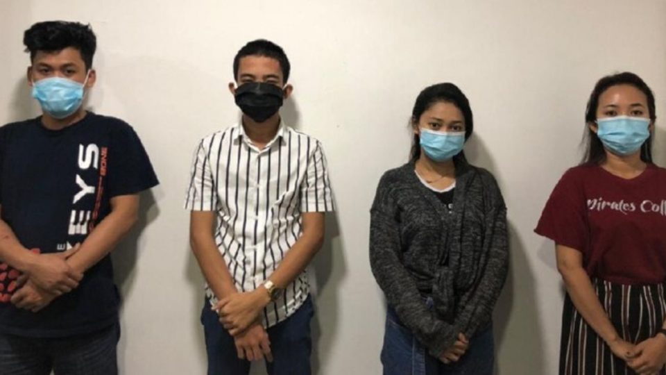 20-year-old Anisa Rahma and her friends at Bone Police. Anisa was named as suspect for faking seizures and claiming that she was infected by COVID-19 at local hospitals. Photo: Istimewa