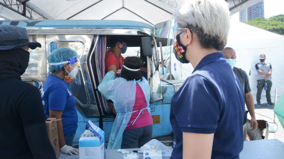 Manila’s COVID drive-thru testing facility at the Quirino Grandstand. Photo: Isko Moreno/FB