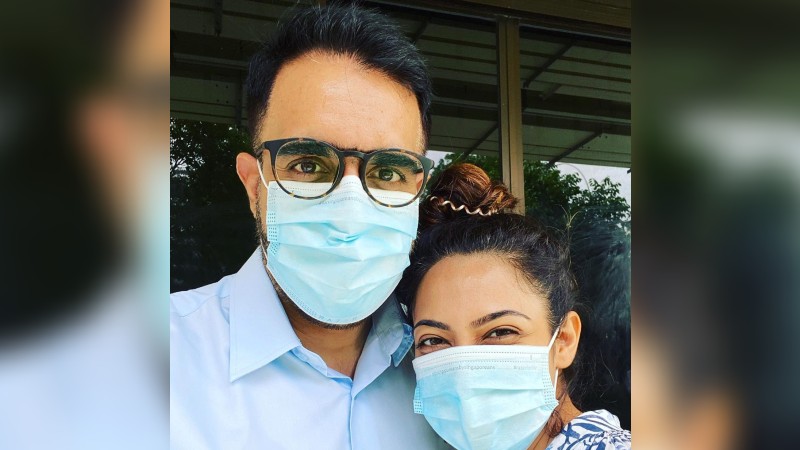 The leader of the opposition and his wife. Photo: Pritam Singh/Instagram
