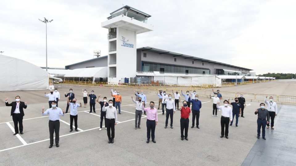 Minister Zaqy Mohamad with the team who ran the facility. Image: Ng Eng Hen/Facebook
