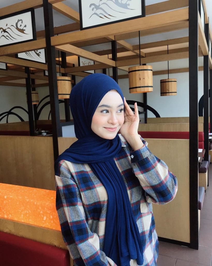 Farah Nurdiana posing for a photo. Photo: Farah Nurdiana /Instagram