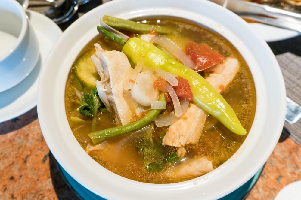 Sinigang na Salmon (THB290)