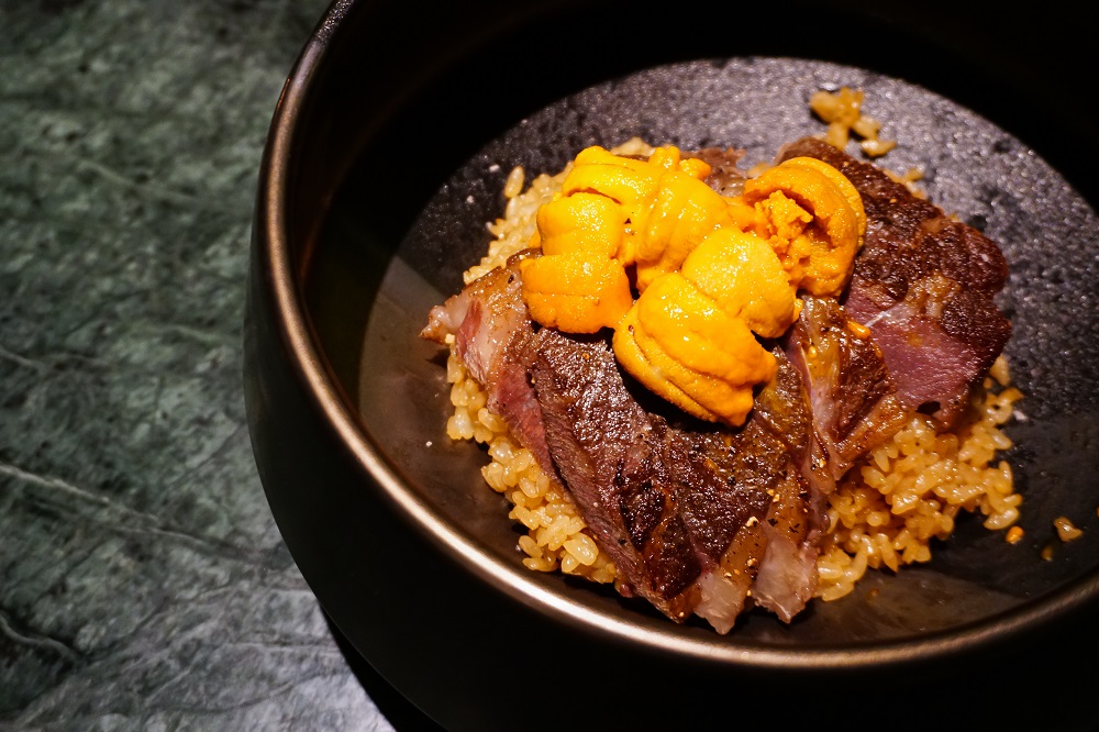 Golden Bowl (THB1,200)