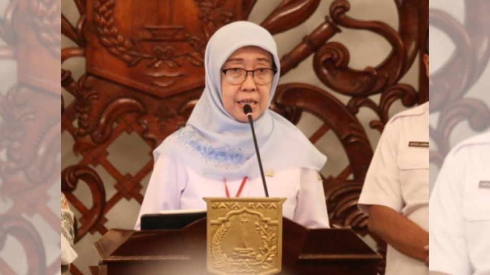 Jakarta’s Health Agency Head Widyastuti speaking at a press conference in early March 2020. Photo: DKI Jakarta