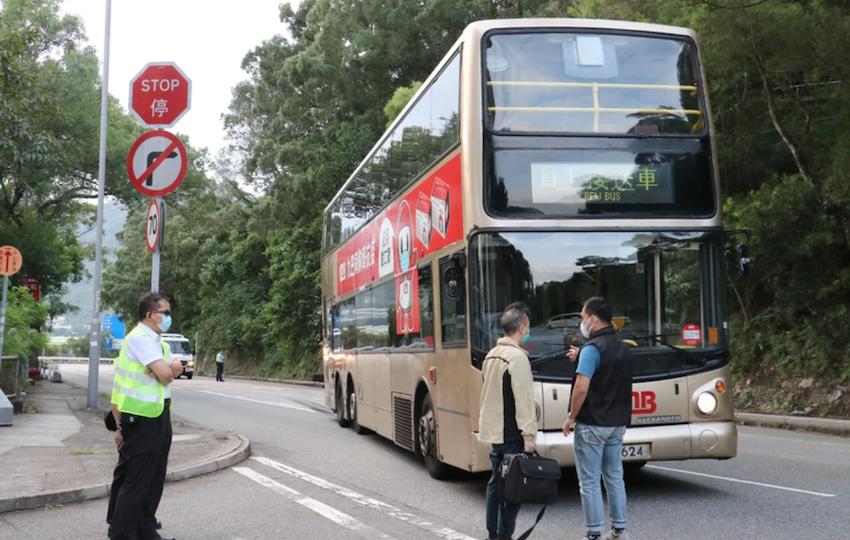 Police chased the two “bus enthusiasts” to Chinese University in Sha Tin, where they were eventually caught and subdued on Oct. 23, 2020. Photo via Apple Daily