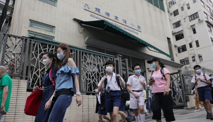 The teacher worked at Alliance Primary School in Kowloon Tong. Photo via Apple Daily