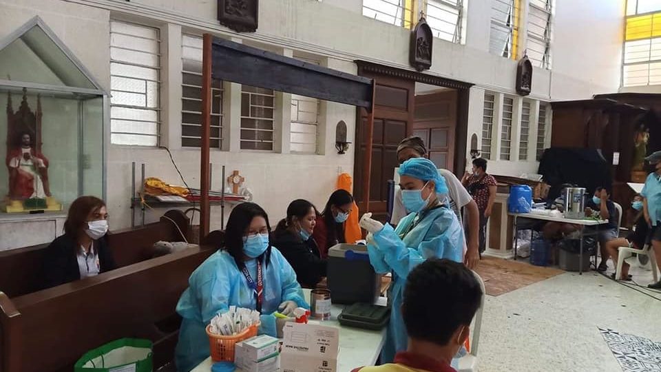 Filipino healthcare workers managing the government’s COVID-19 response. Photo: Department of Health/FB 