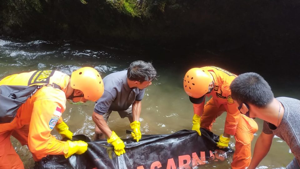 Authorities in Bali said the foreigner was found near Cemara Waterfall in Buleleng regency. Photo: Basarnas Bali