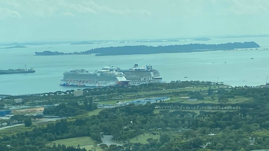 View of the Genting Cruise cruise ship and the Royal Caribbean’s Quantum of the Seas. Photo: Carolyn Teo/Coconuts