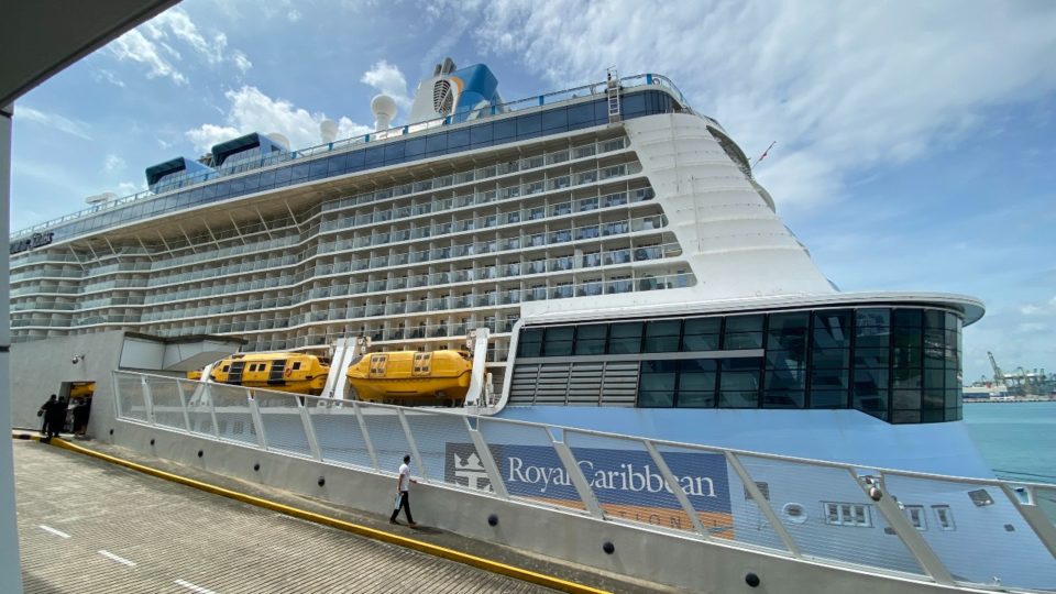 The Royal Caribbean’s Quantum of the Seas docked at the Marina Cruise Center after a passenger tested positive for COVID-19. Photo: Carolyn Teo/Coconuts