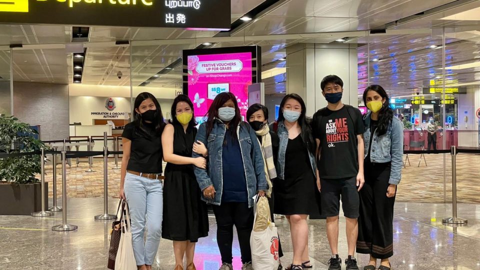 Parti Liyani accompanied by activists at Singapore’s Changi Airport on Jan. 27, 2021. Photo: Stephii Chok/Facebook