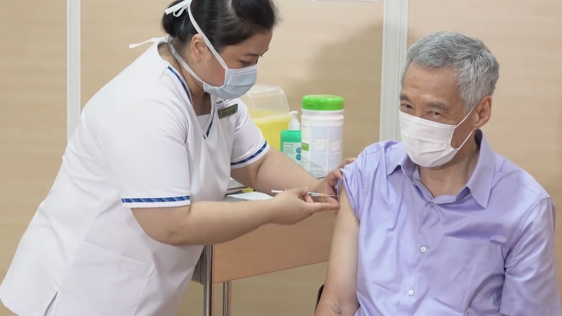 PM Lee Hsien Loong vaccinated Friday at the Singapore General Hospital. Photo: Lee Hsien Loong/Facebook
