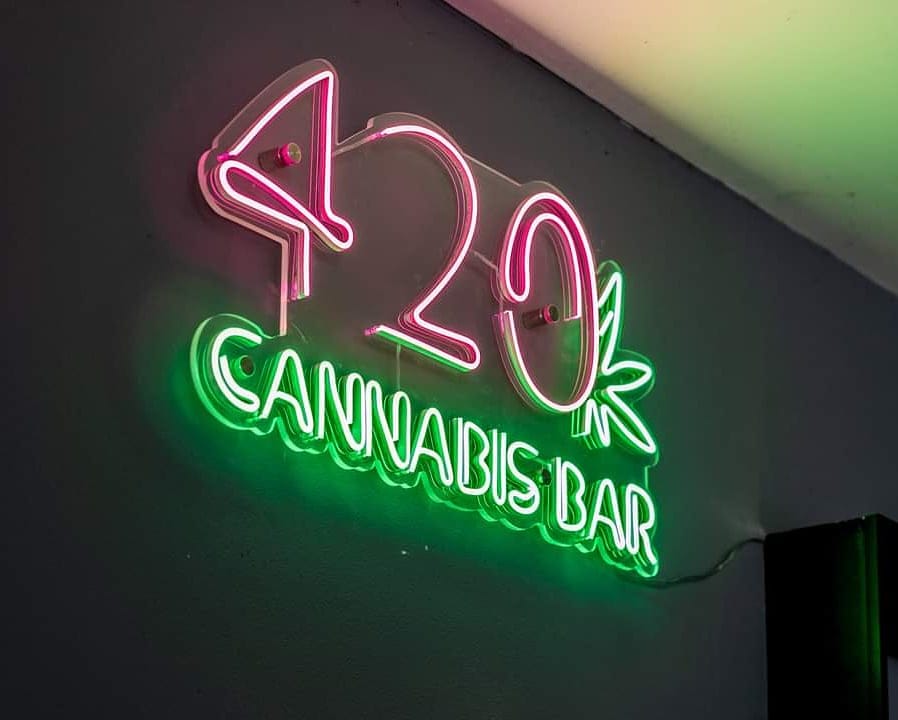 Photo: 420 Cannabis Bar Bangkok 