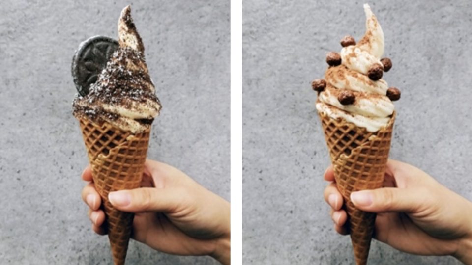 Photo: Cat & the Fiddle