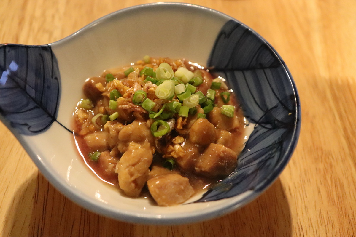 Sample size of ox’s testicle donburi