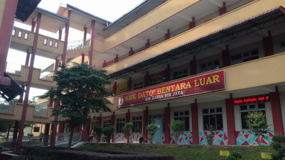 SMK Dato Bentara Luar in Batu Pahat, Johor. Photo: EduQuest Malaysia/Facebook
